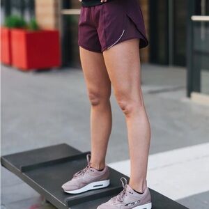 Zyia Women's Plum Mesh Energy Shorts